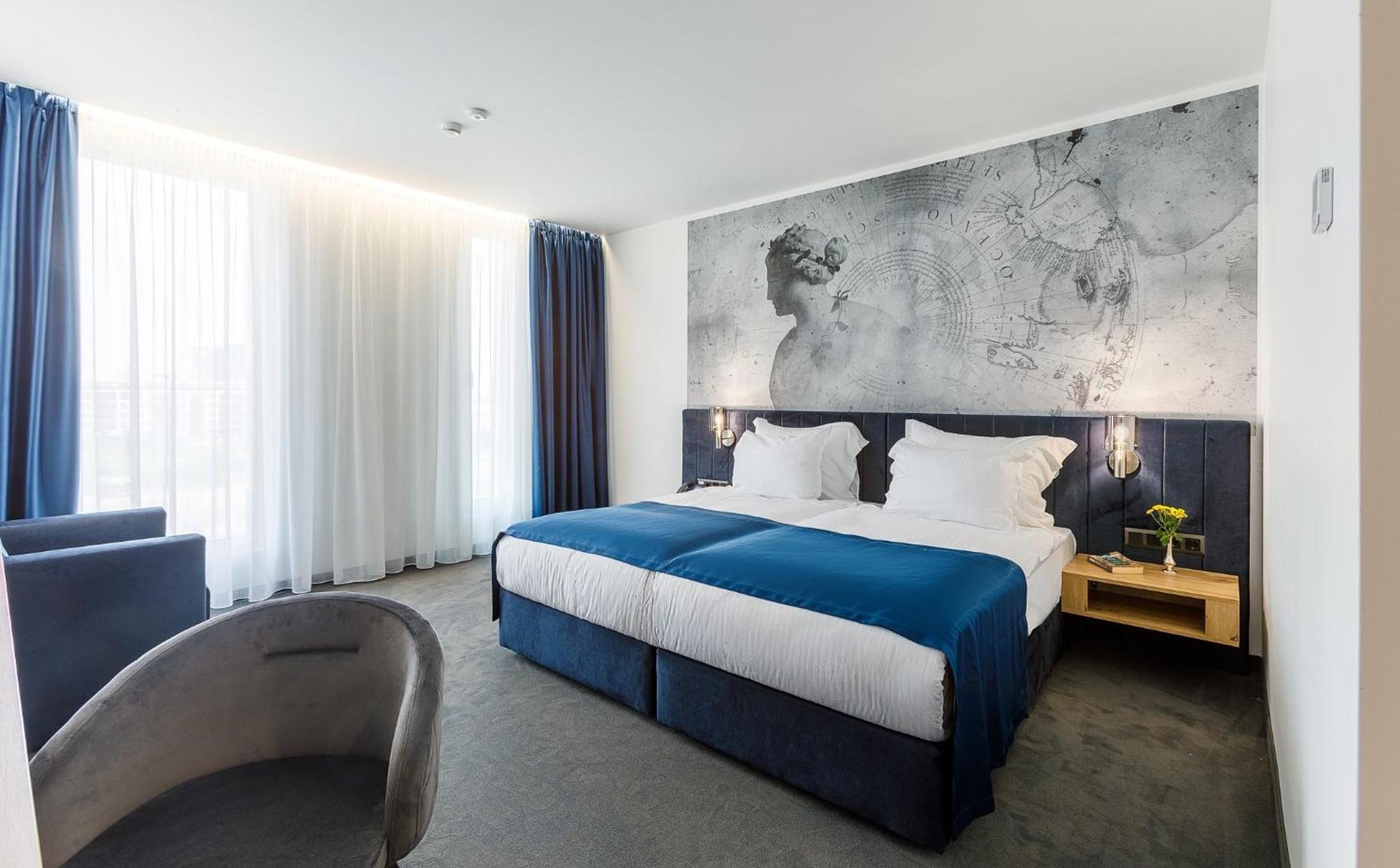 Blue Star Luxury Hotel Sofia Exteriör bild