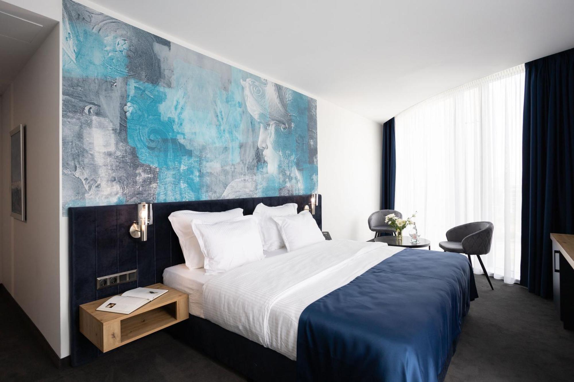 Blue Star Luxury Hotel Sofia Exteriör bild